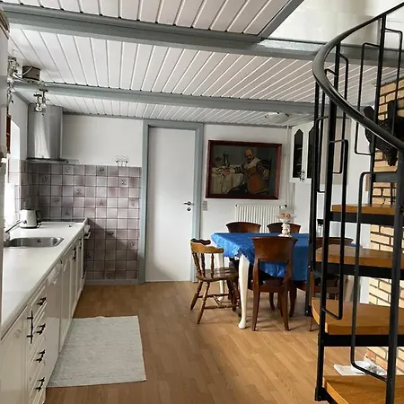 Charmerende Fritidshus Til Lej * Gedser